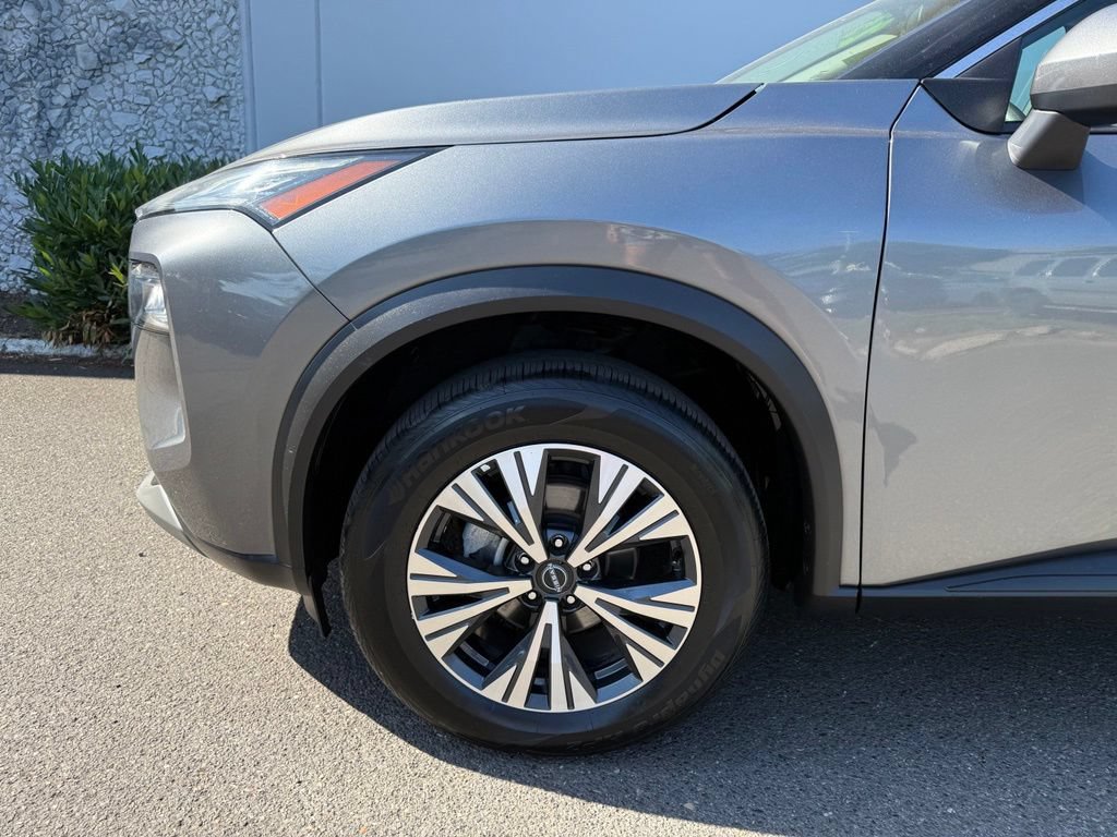 Certified 2023 Nissan Rogue SV AWD/4WD image 11
