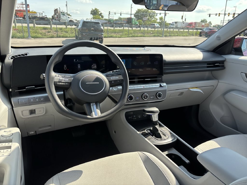 Used 2026 Hyundai Kona SE FWD image 14