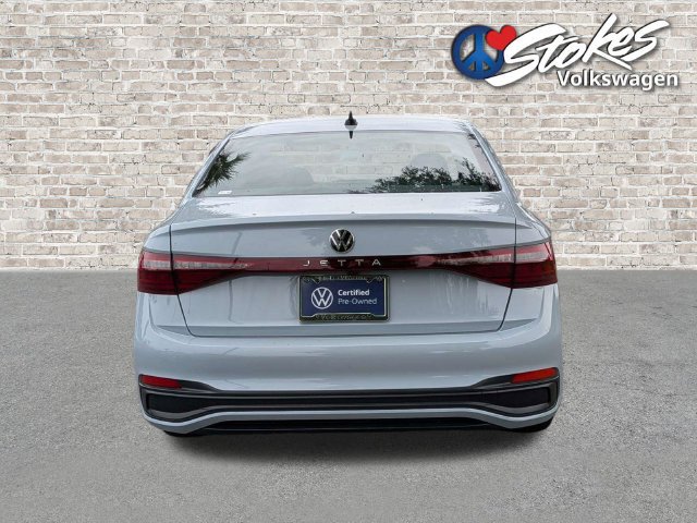 Certified 2025 Volkswagen Jetta Sport FWD image 5