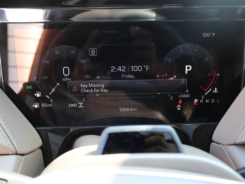 Certified 2026 GMC Yukon Denali w/ Denali Reserve Package AWD/4WD image 38