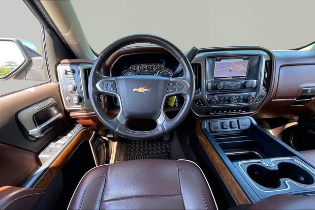 Used 2017 Chevrolet Silverado 1500 High Country AWD/4WD image 8