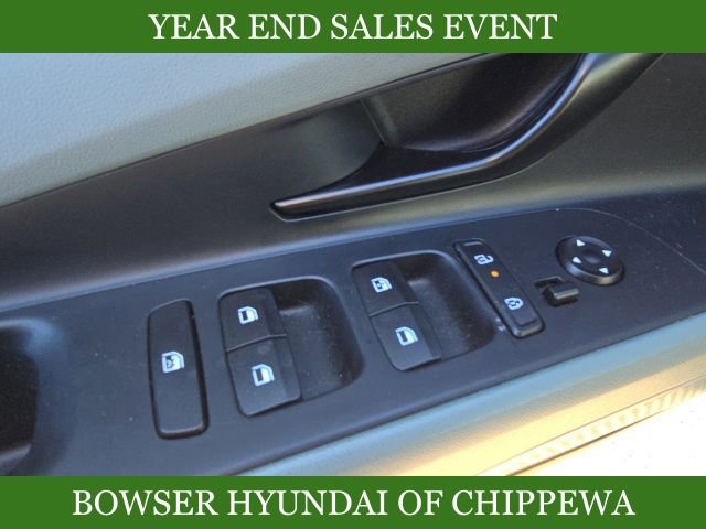 Certified 2024 Hyundai Elantra Limited image 12