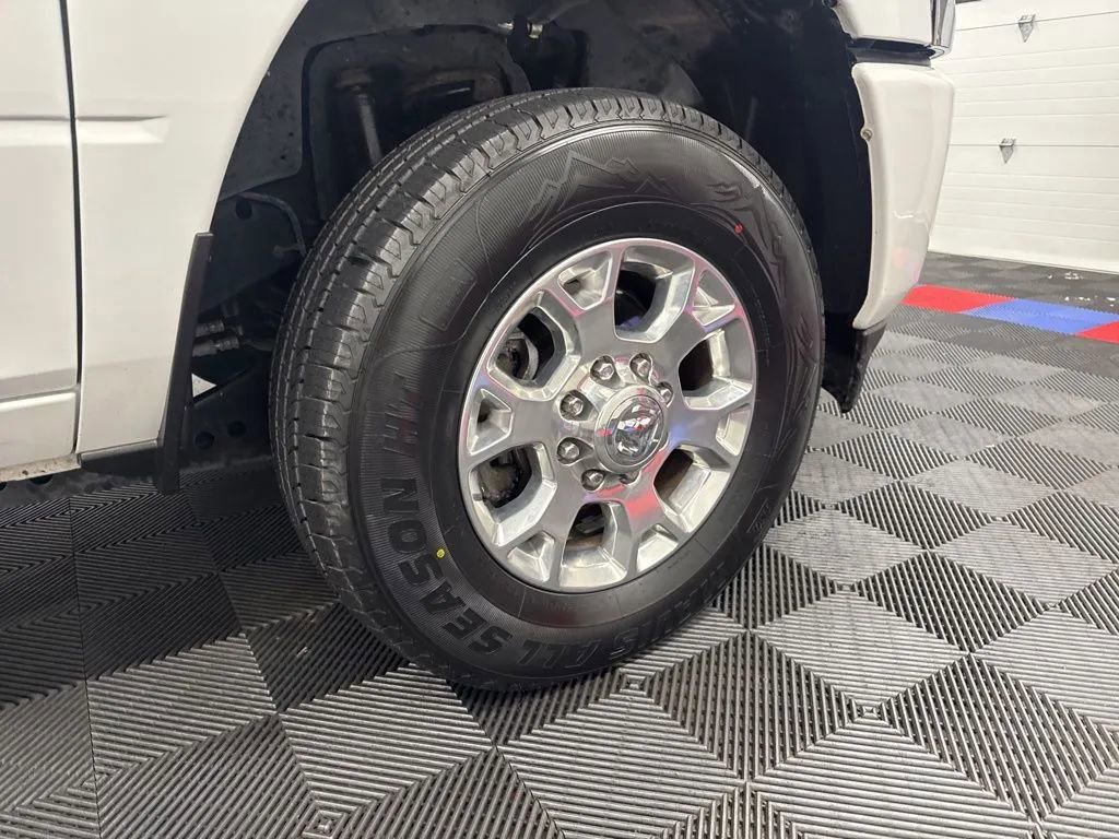 Used 2024 RAM 2500 Laramie image 19