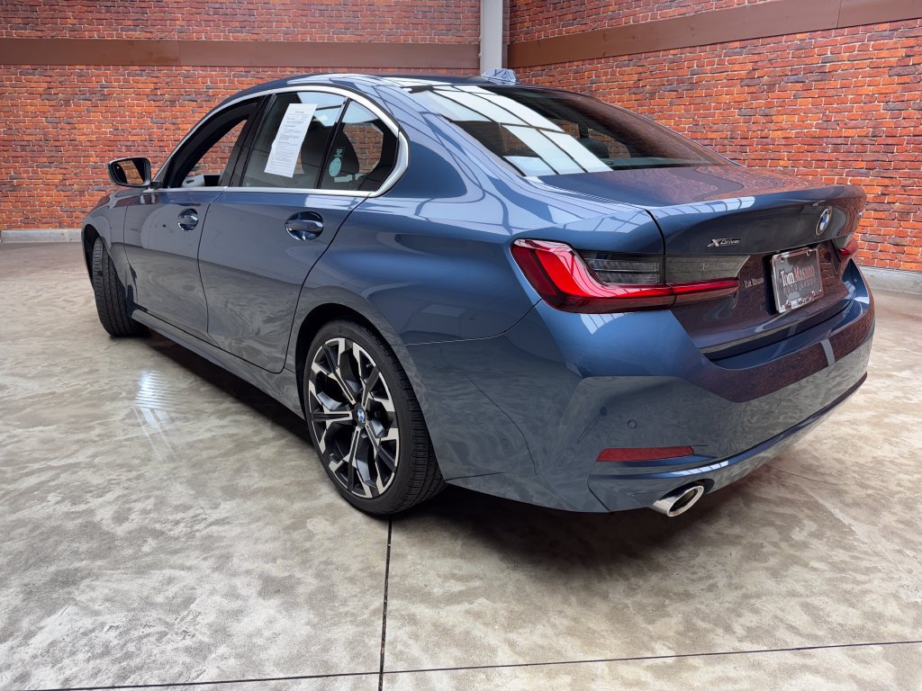 Certified 2025 BMW 330i xDrive Sedan AWD/4WD image 2