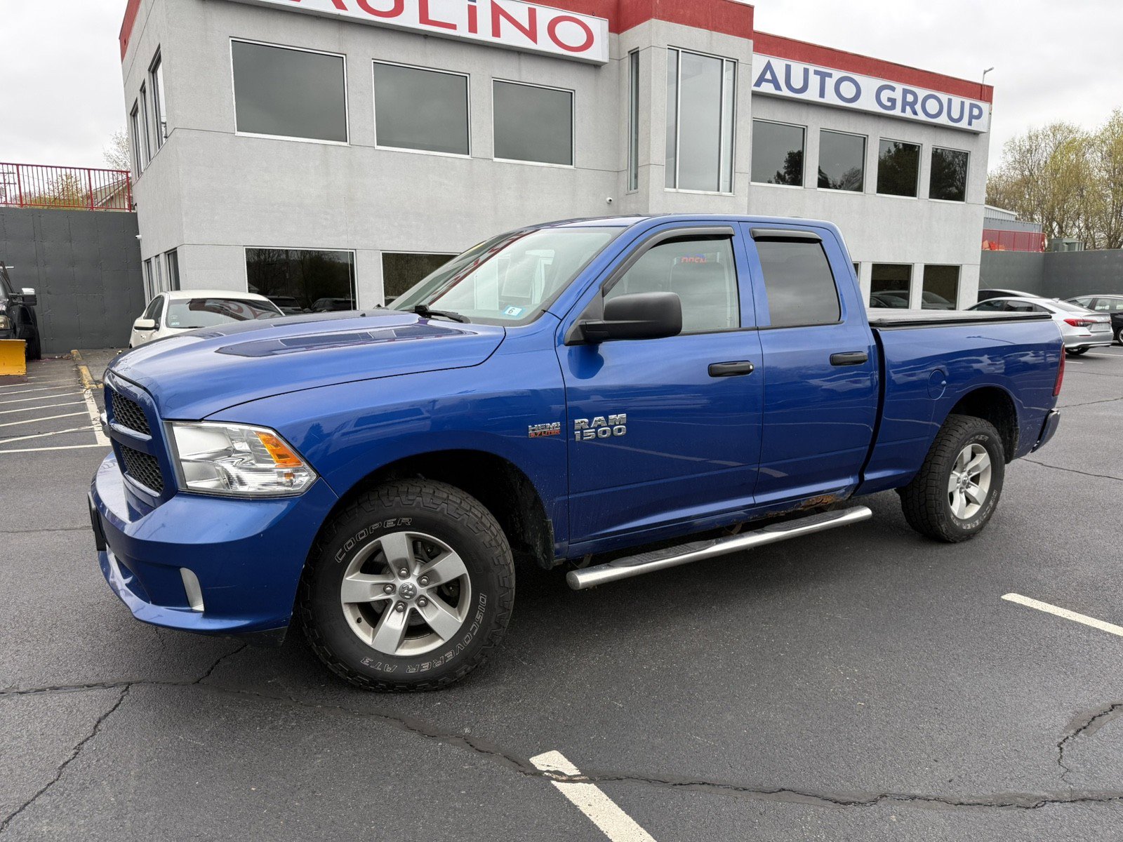 Used 2017 RAM 1500 Express AWD/4WD image 1