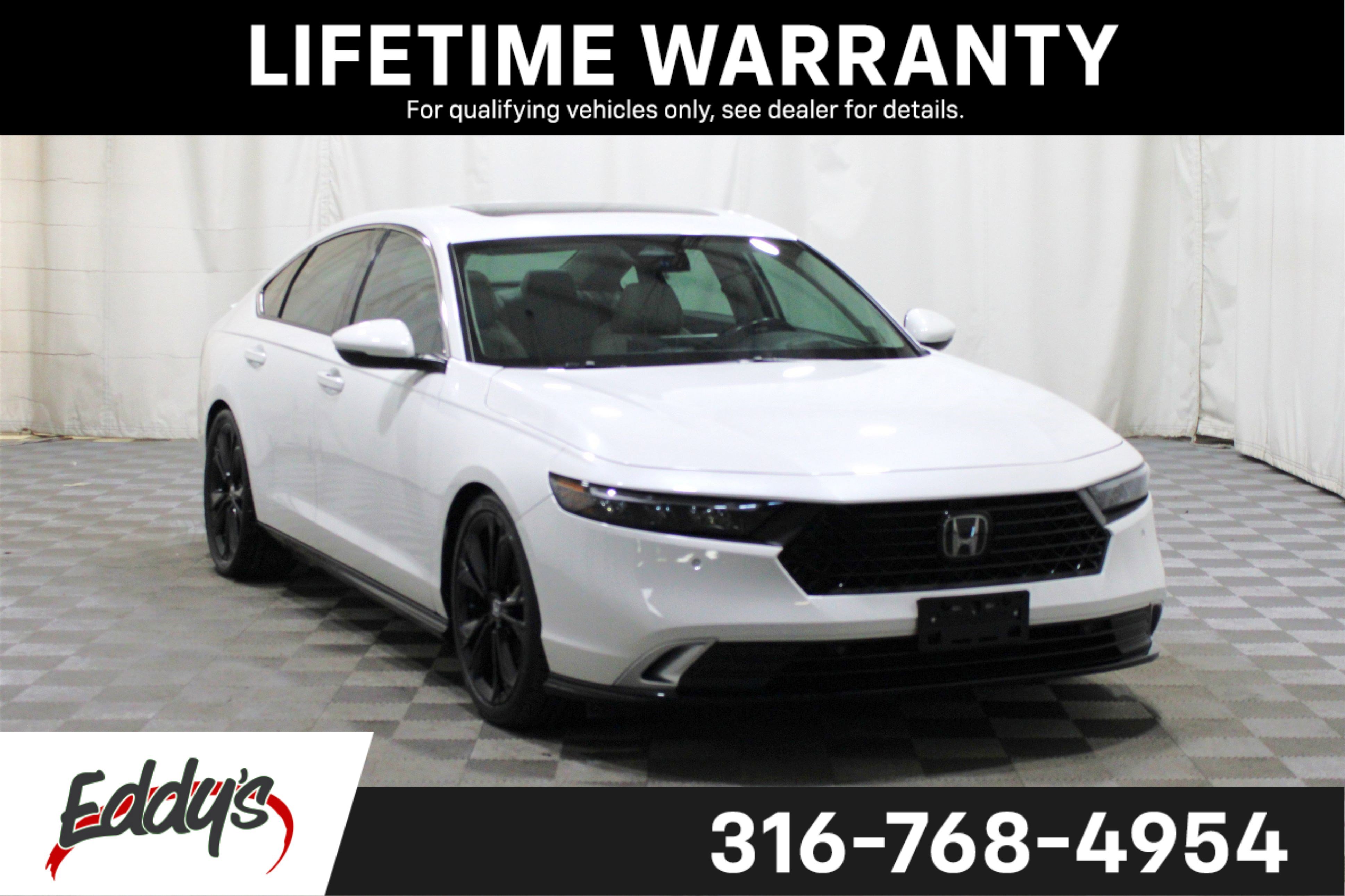 Used 2024 Honda Accord Touring image 1