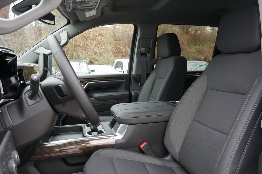 New 2025 Chevrolet Silverado 2500 LT image 9