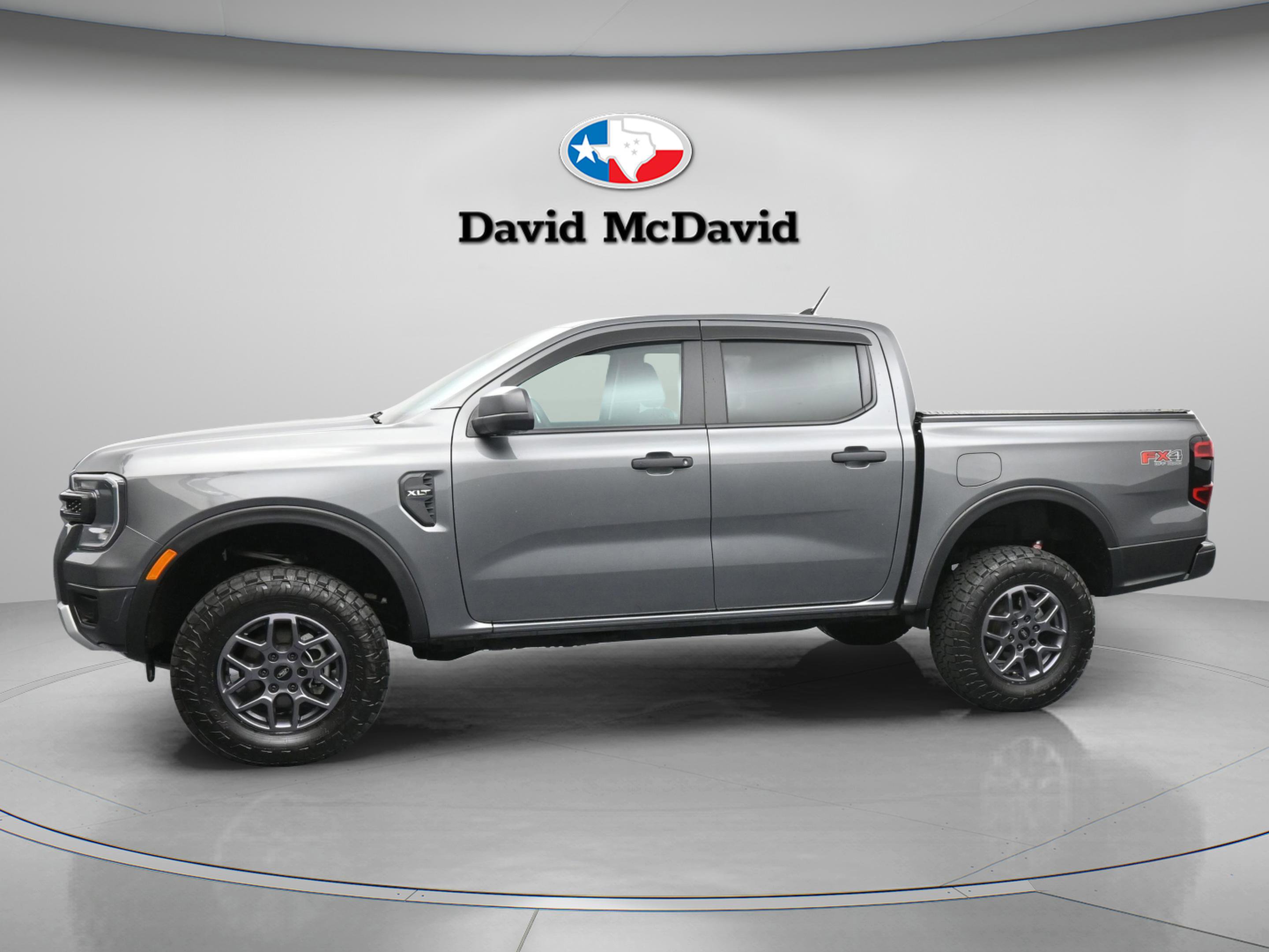 Used 2025 Ford Ranger XLT w/ FX4 Off-Road Package image 5