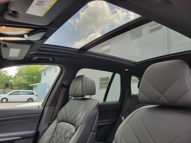 Used 2024 BMW X5 sDrive40i w/ Premium Package RWD image 22