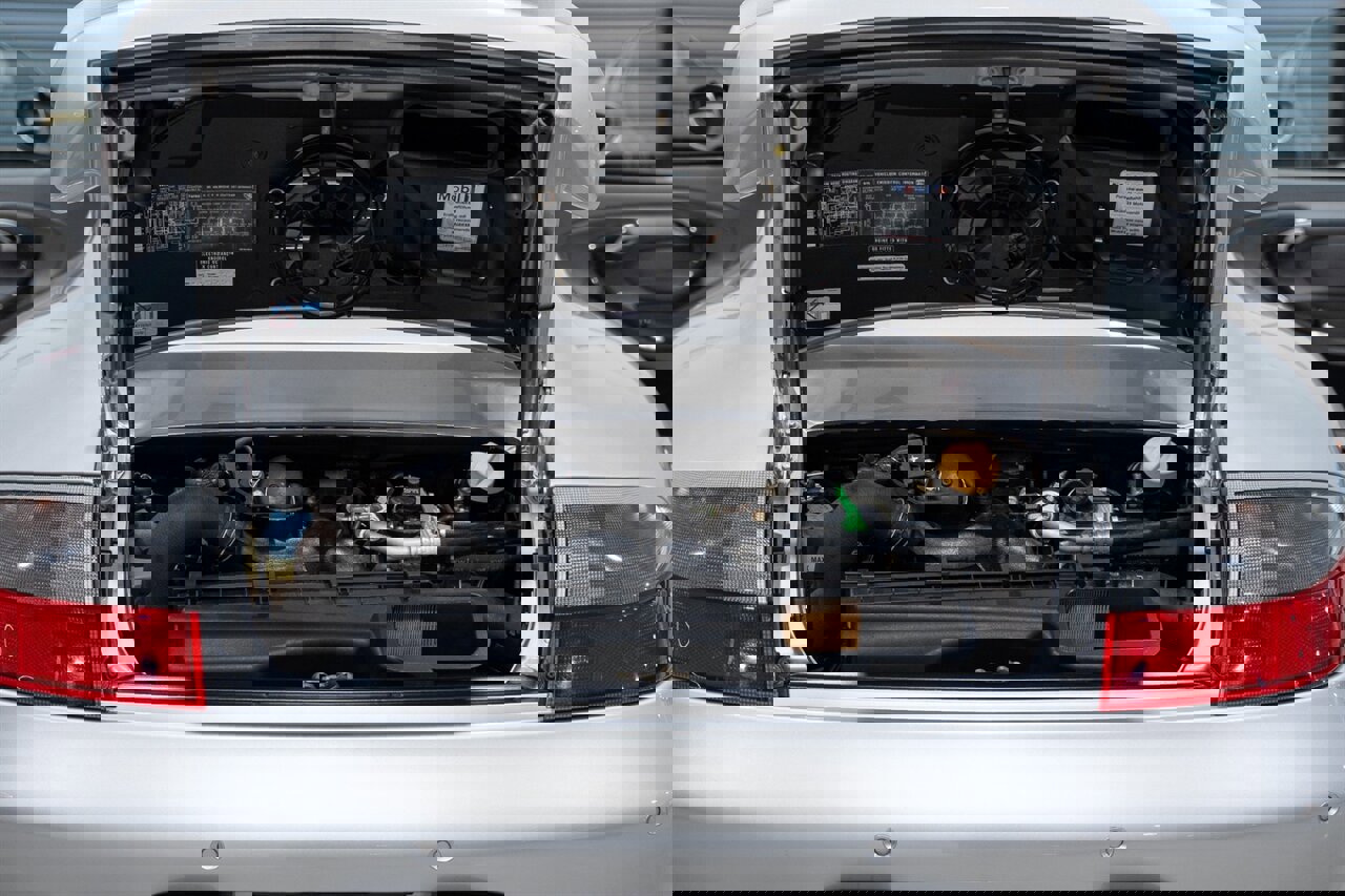 Used 2001 Porsche 911 Turbo image 43