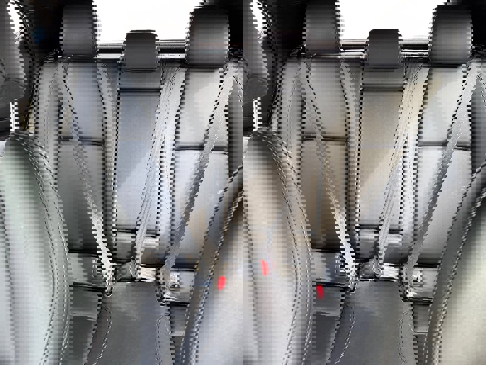 Used 2024 MAZDA MAZDA3 s image 21