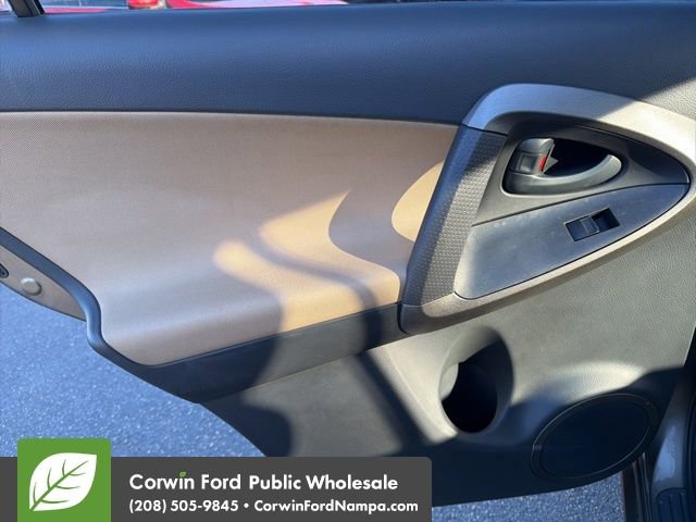 Used 2010 Toyota RAV4 4WD image 28