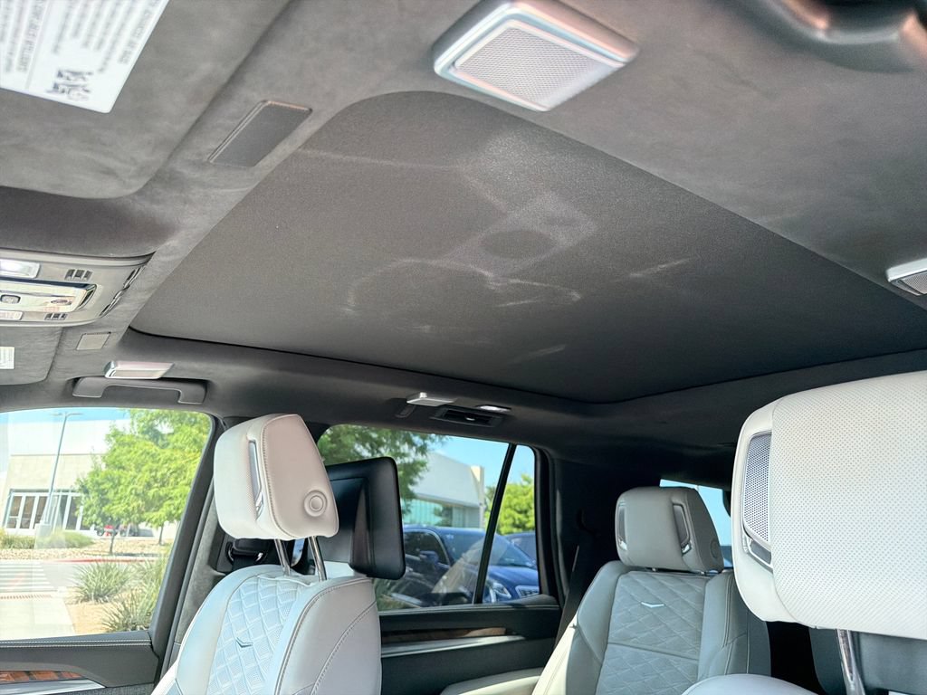 Used 2025 Cadillac Escalade Sport Platinum AWD/4WD image 33