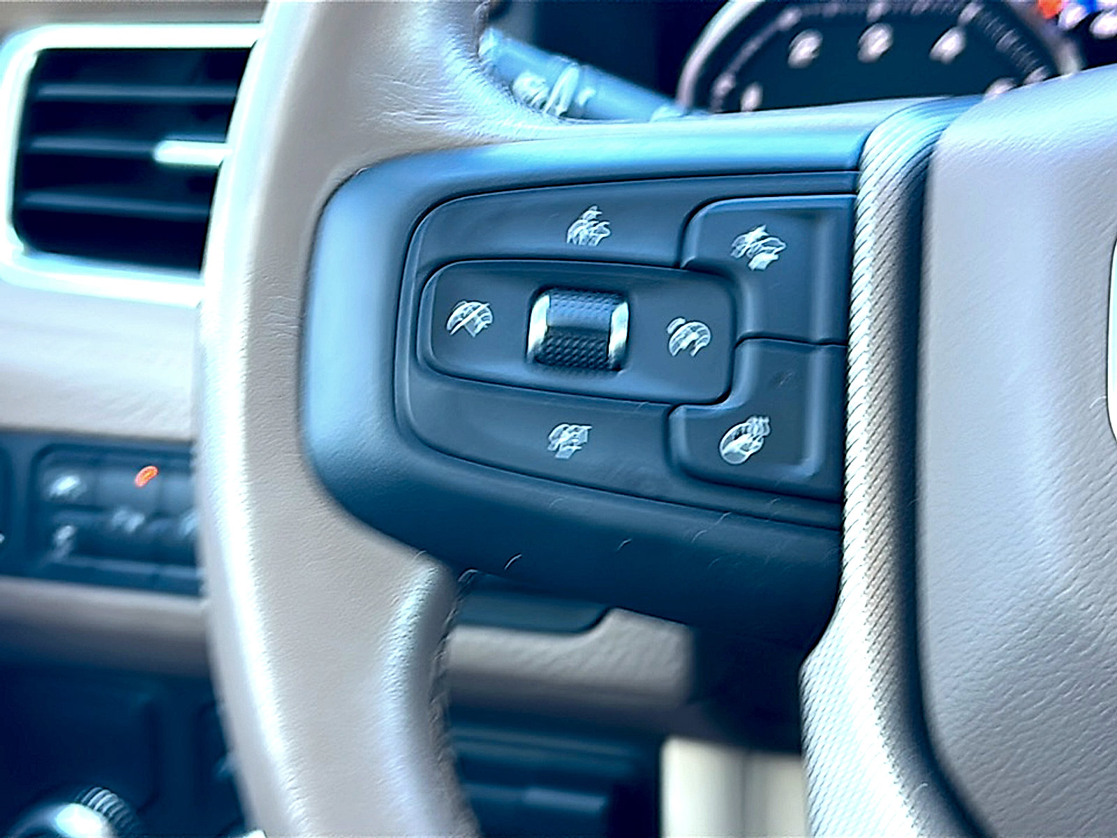 Used 2021 GMC Yukon Denali w/ Denali Ultimate Package image 33