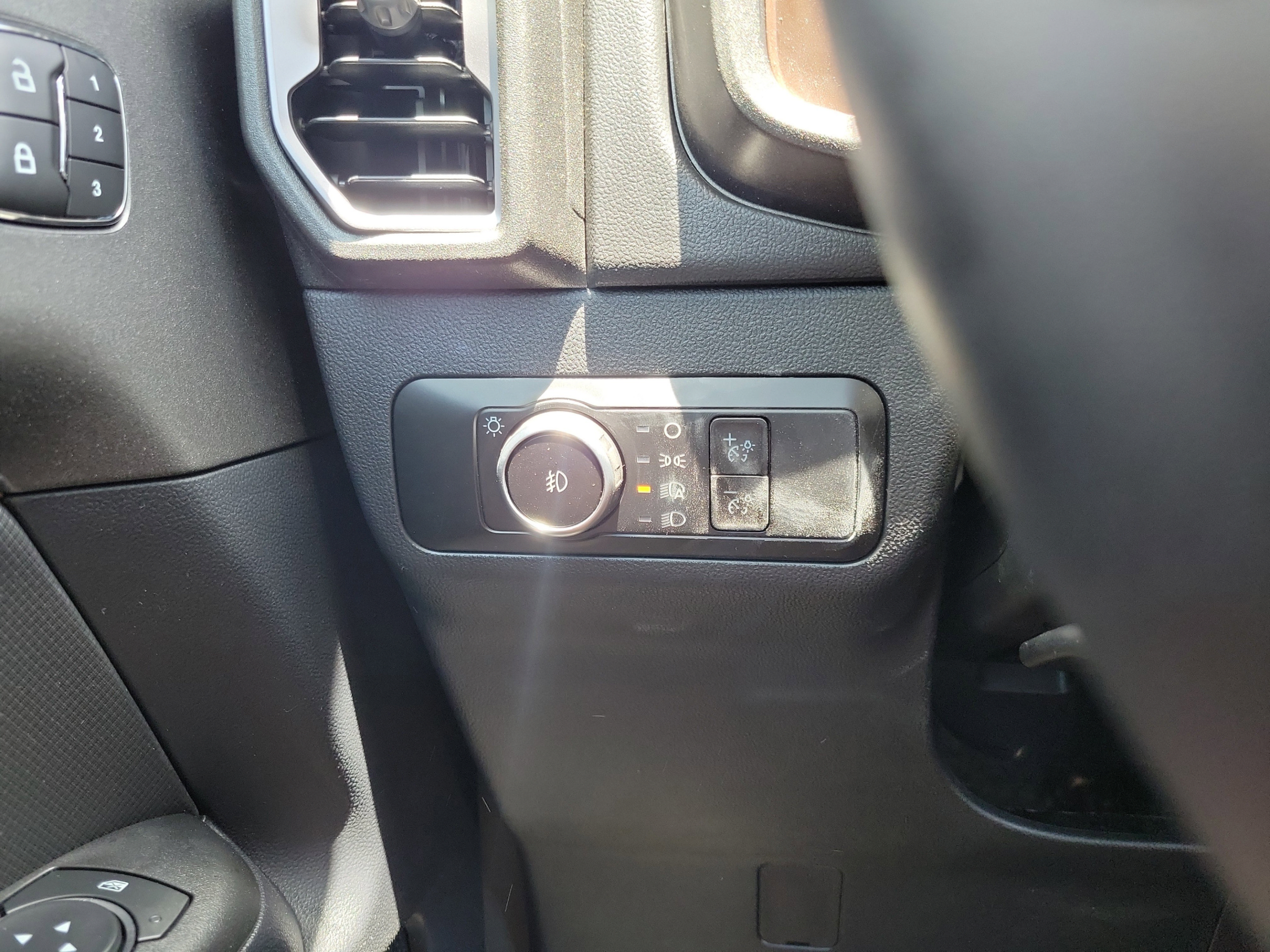New 2026 Ford Bronco Sport Outer Banks w/ Outer Banks Tech Package+ AWD/4WD image 19