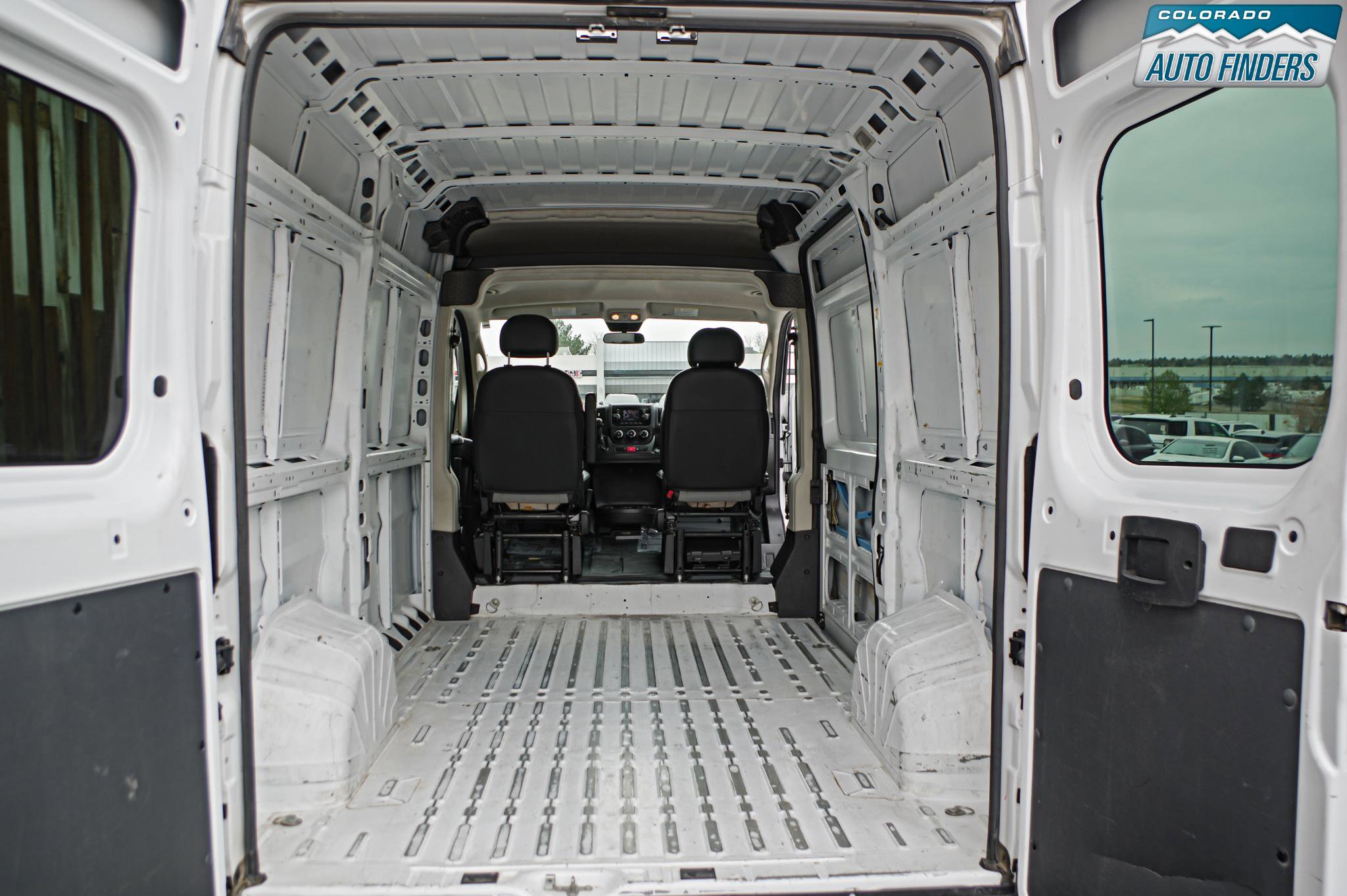 Used 2020 RAM ProMaster 2500 FWD image 6