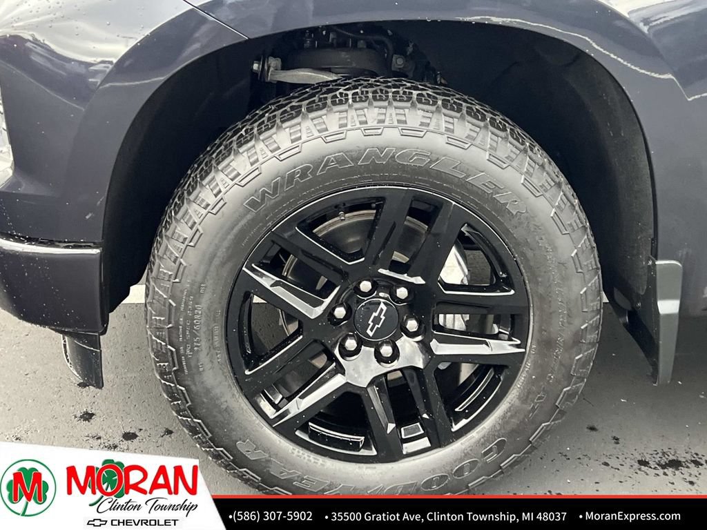 Certified 2023 Chevrolet Silverado 1500 RST w/ Convenience Package II AWD/4WD image 11