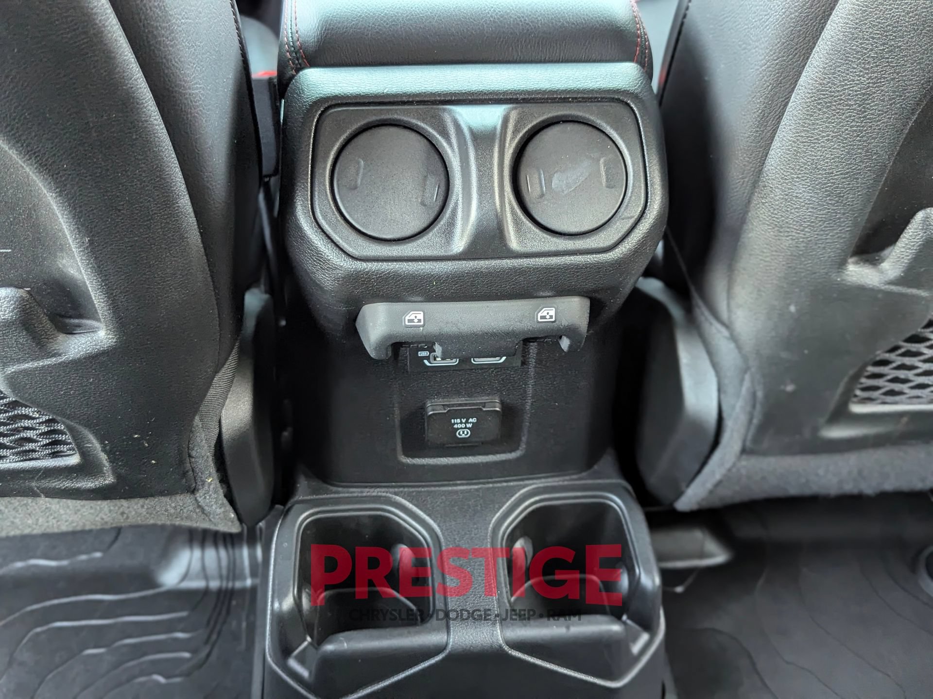 Used 2023 Jeep Gladiator Rubicon w/ LED Lighting Group AWD/4WD image 32