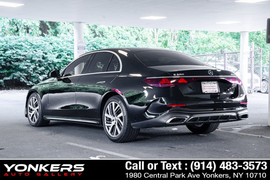 Used 2025 Mercedes-Benz E 350 4MATIC Sedan w/ Winter Package image 9