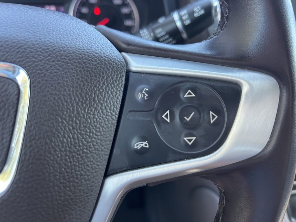 Used 2023 GMC Acadia SLT image 28