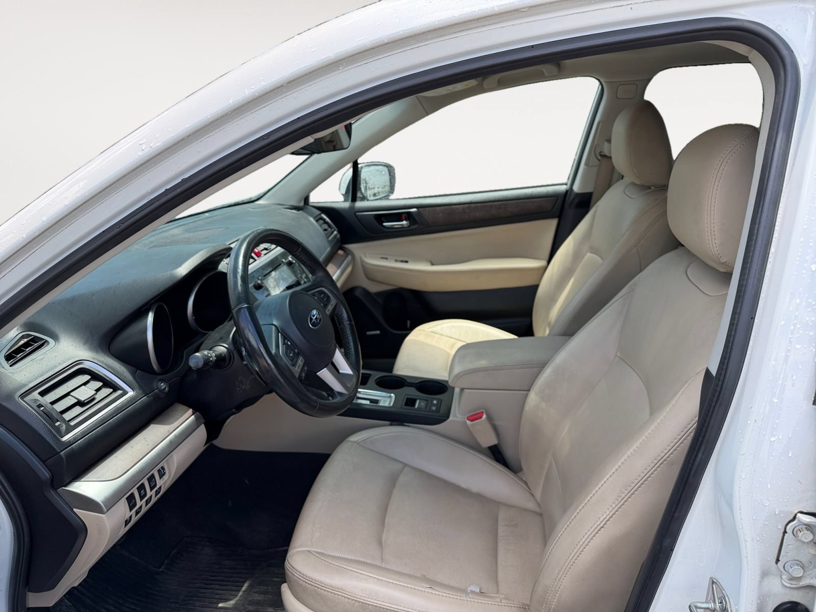 Used 2017 Subaru Outback 2.5i Limited AWD/4WD image 9