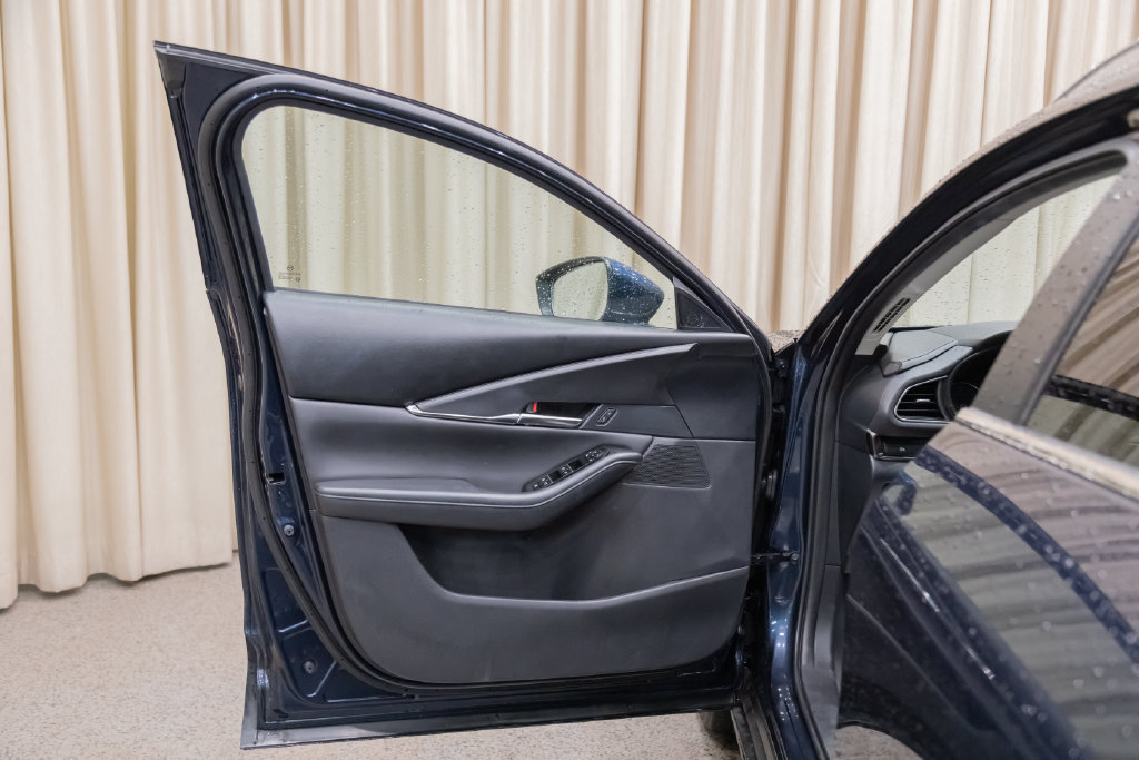 Used 2024 MAZDA CX-30 AWD 2.5 S w/ Preferred Package image 8