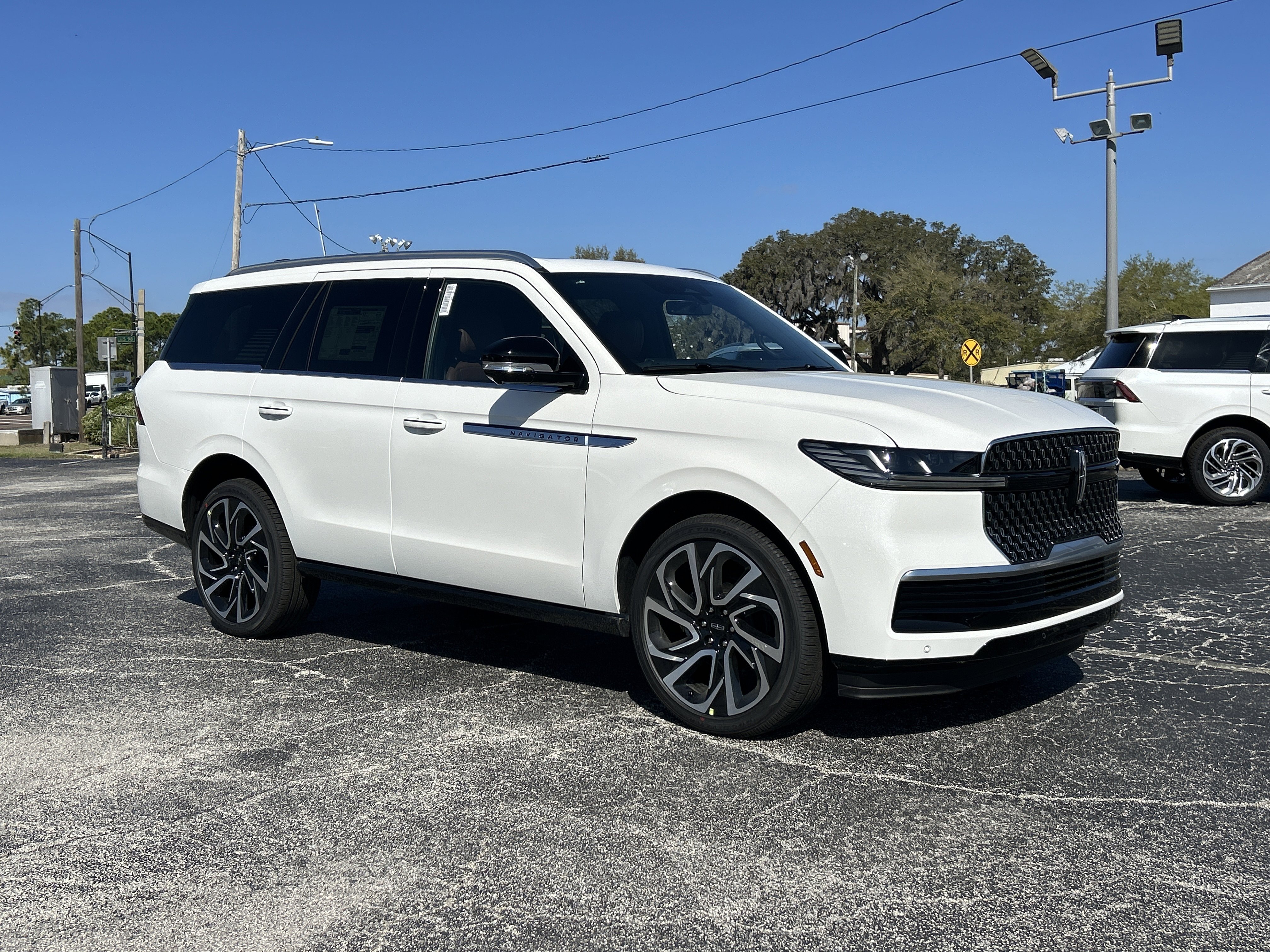 New 2026 Lincoln Navigator Reserve image 1