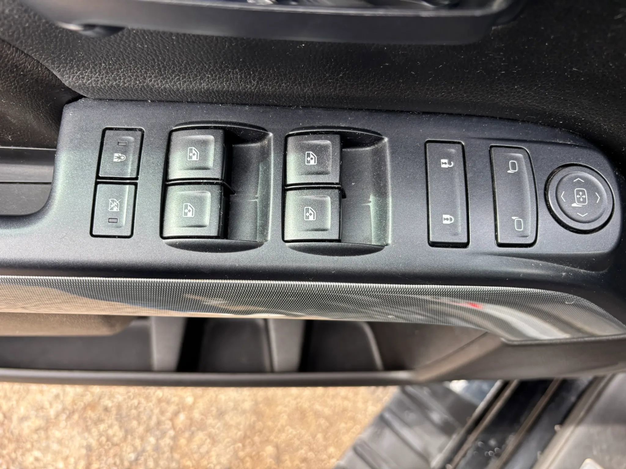 Used 2017 Chevrolet Silverado 1500 LT w/ All Star Edition image 19