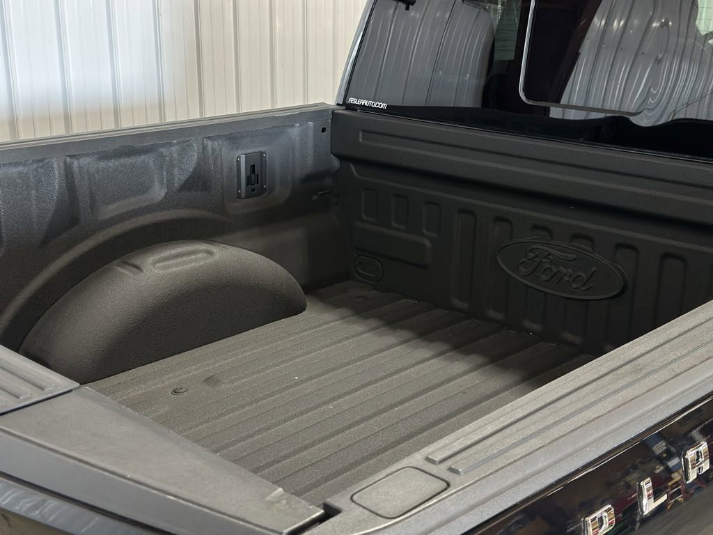 Used 2020 Ford F150 Platinum w/ Equipment Group 701A Luxury image 24