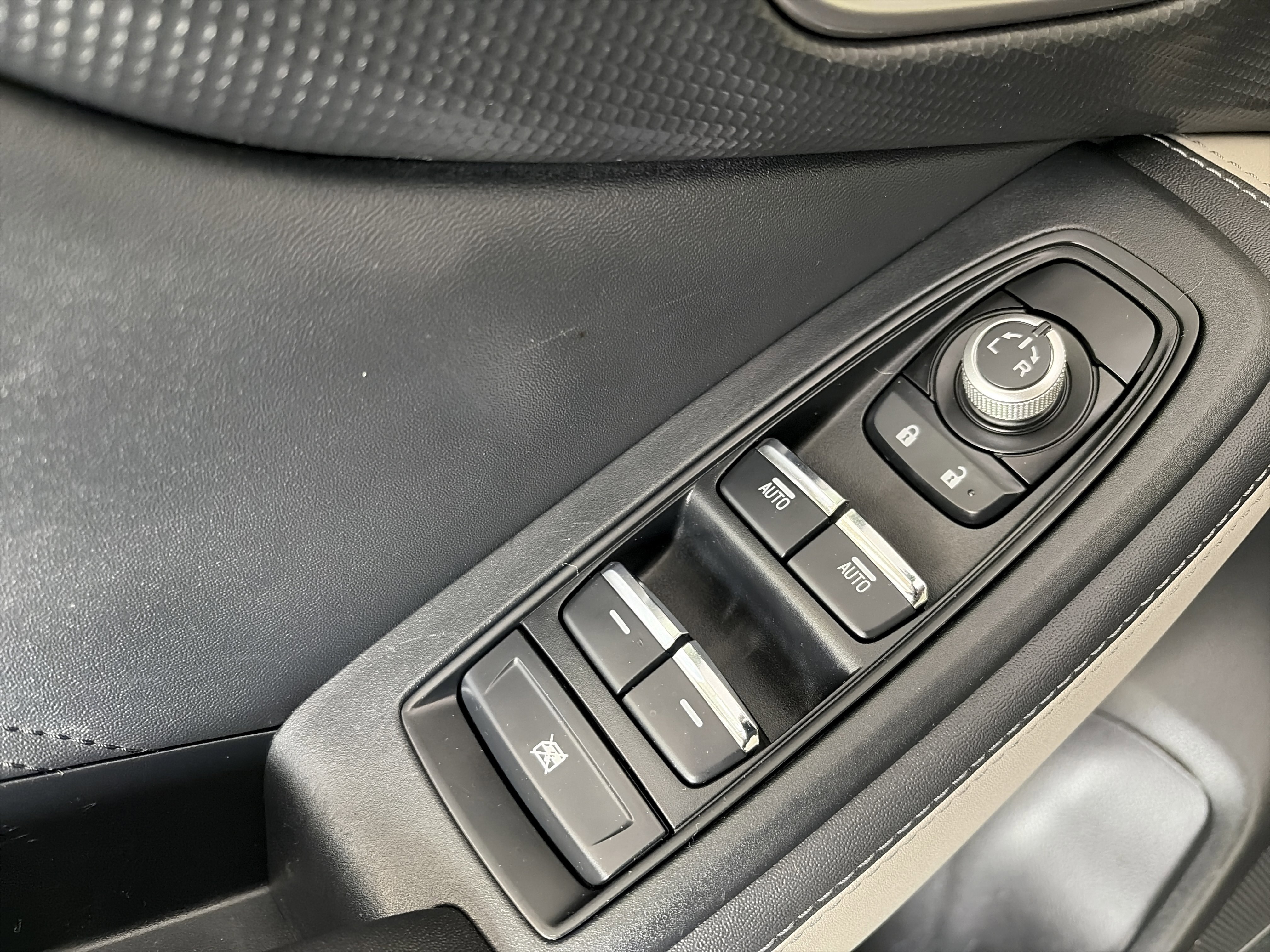 Certified 2024 Subaru Forester Limited image 13