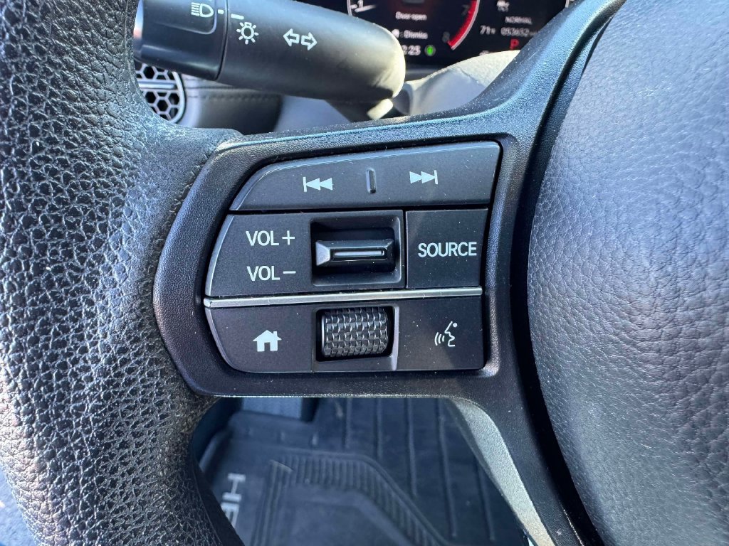 Used 2024 Honda HR-V LX image 20