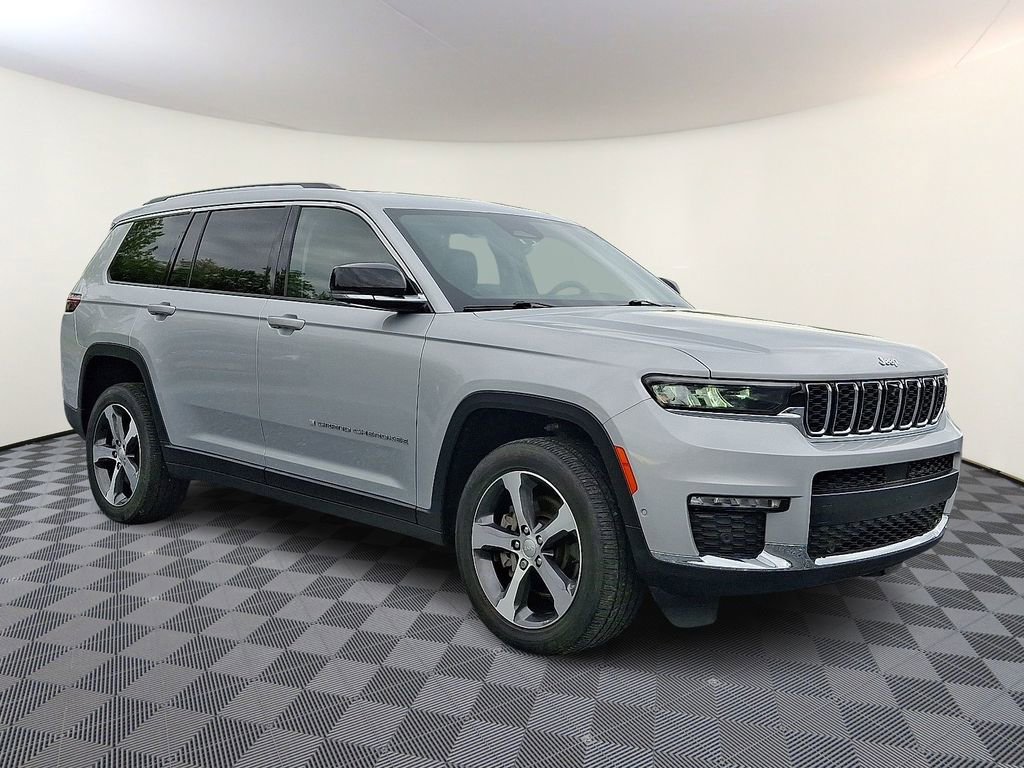 Used 2023 Jeep Grand Cherokee L Limited w/ Luxury Tech Group II AWD/4WD image 1