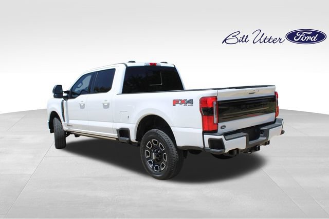 Used 2025 Ford F250 Platinum w/ FX4 Off-Road Package AWD/4WD image 7