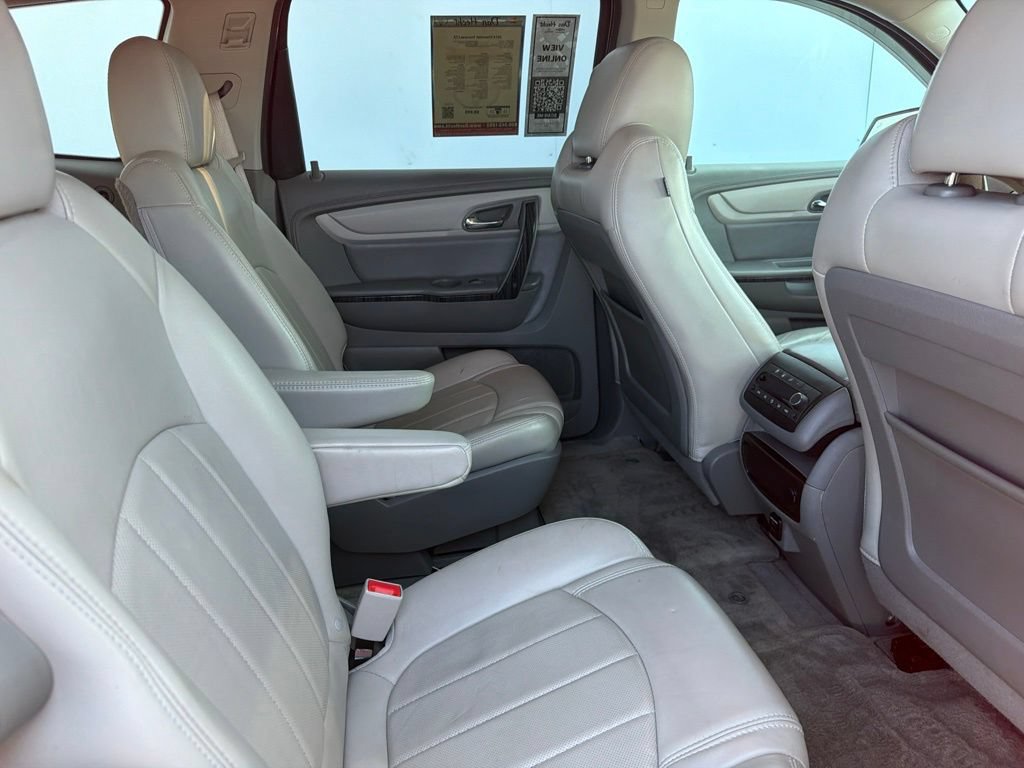 Used 2014 Chevrolet Traverse LTZ AWD/4WD image 7