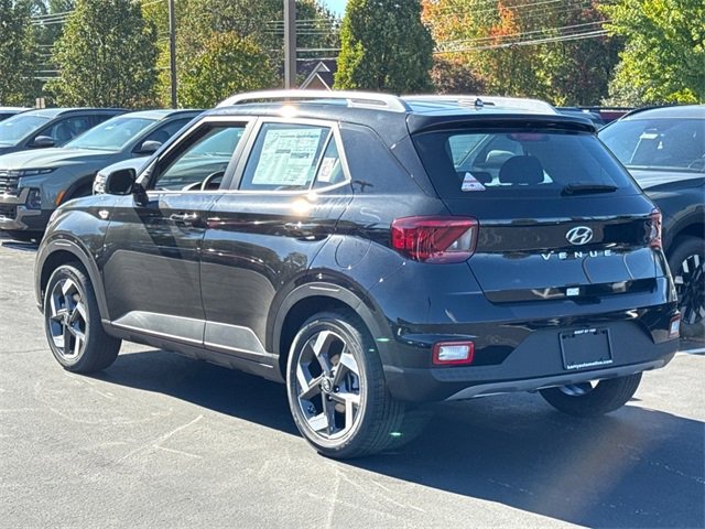 New 2026 Hyundai Venue SEL image 4