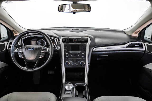 Used 2017 Ford Fusion S image 11