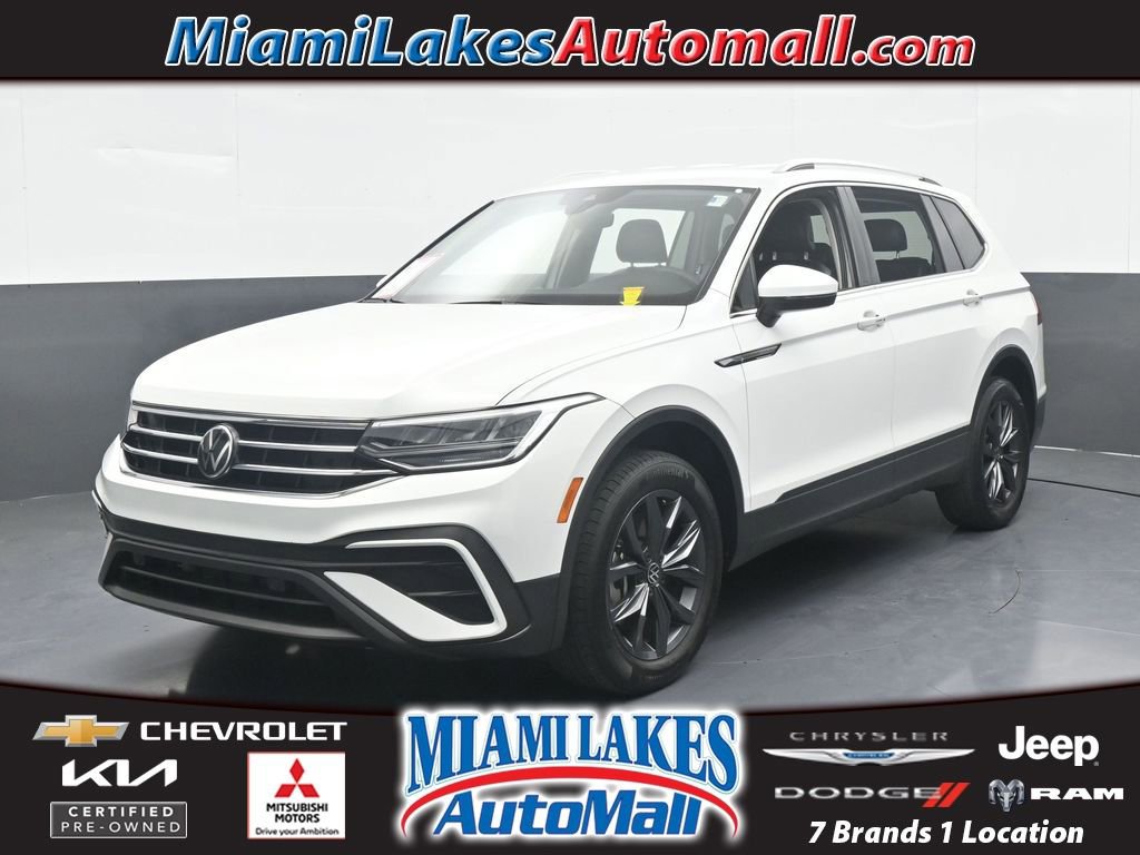 Used 2022 Volkswagen Tiguan SE image 1