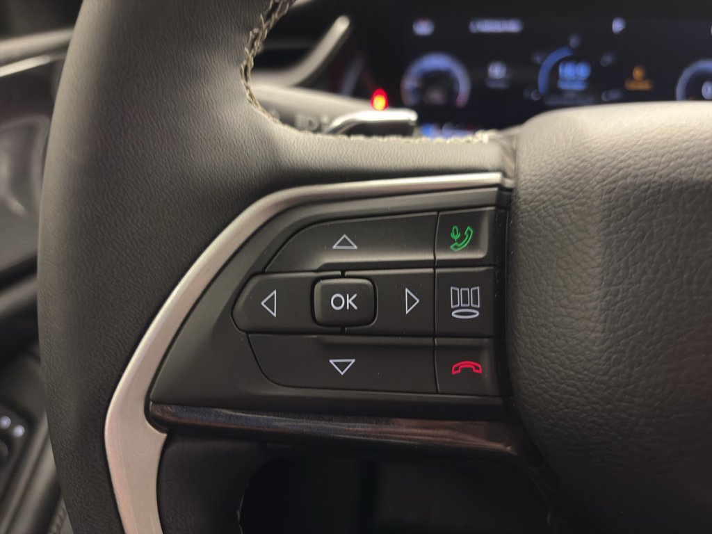 Used 2023 Jeep Grand Cherokee Altitude image 22