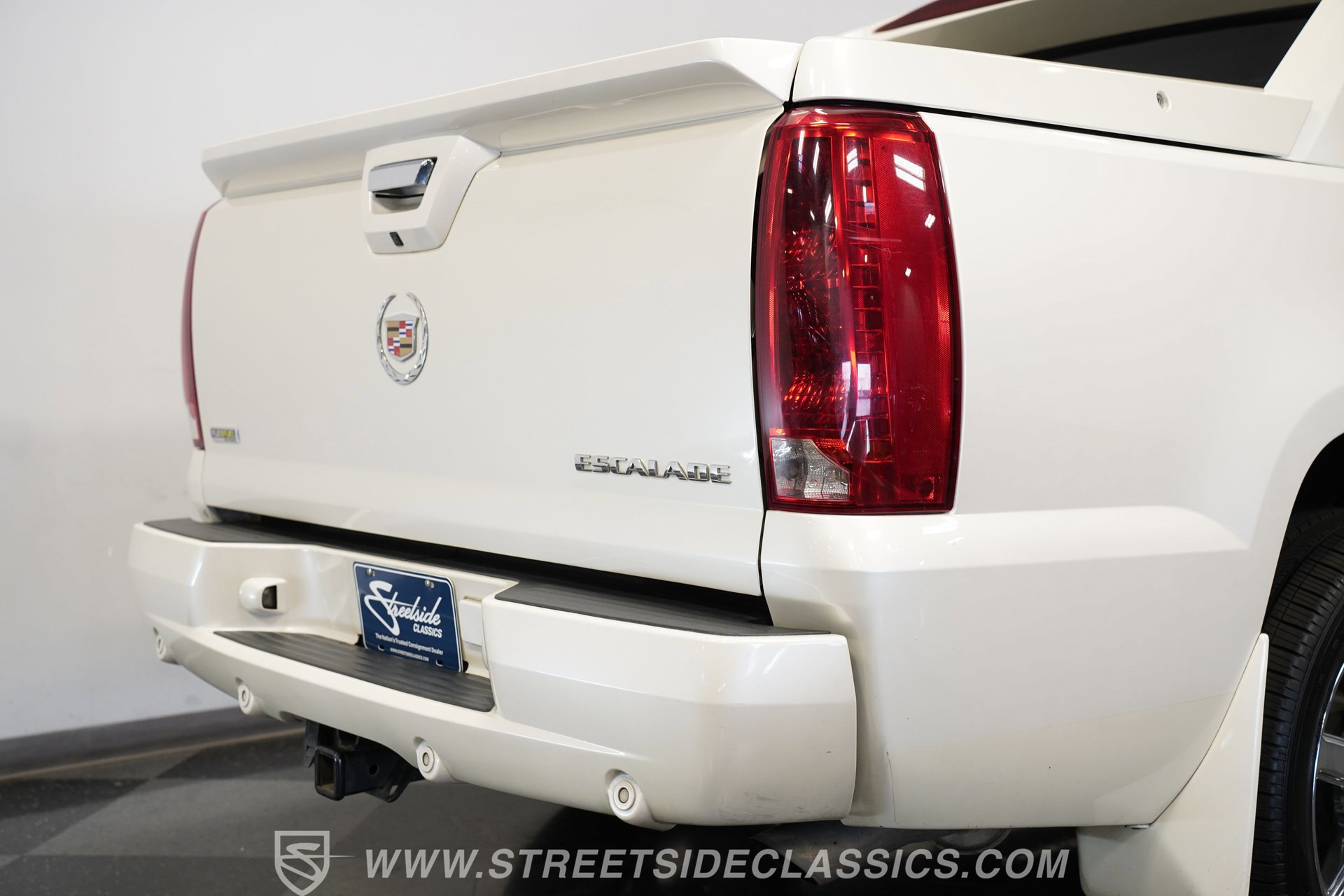 Used 2009 Cadillac Escalade EXT image 29