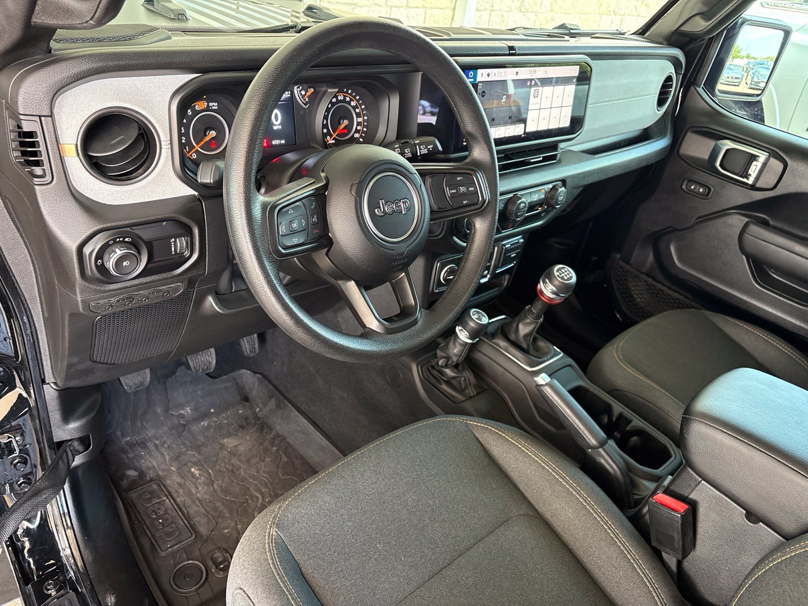 Used 2026 Jeep Wrangler Sport AWD/4WD image 13