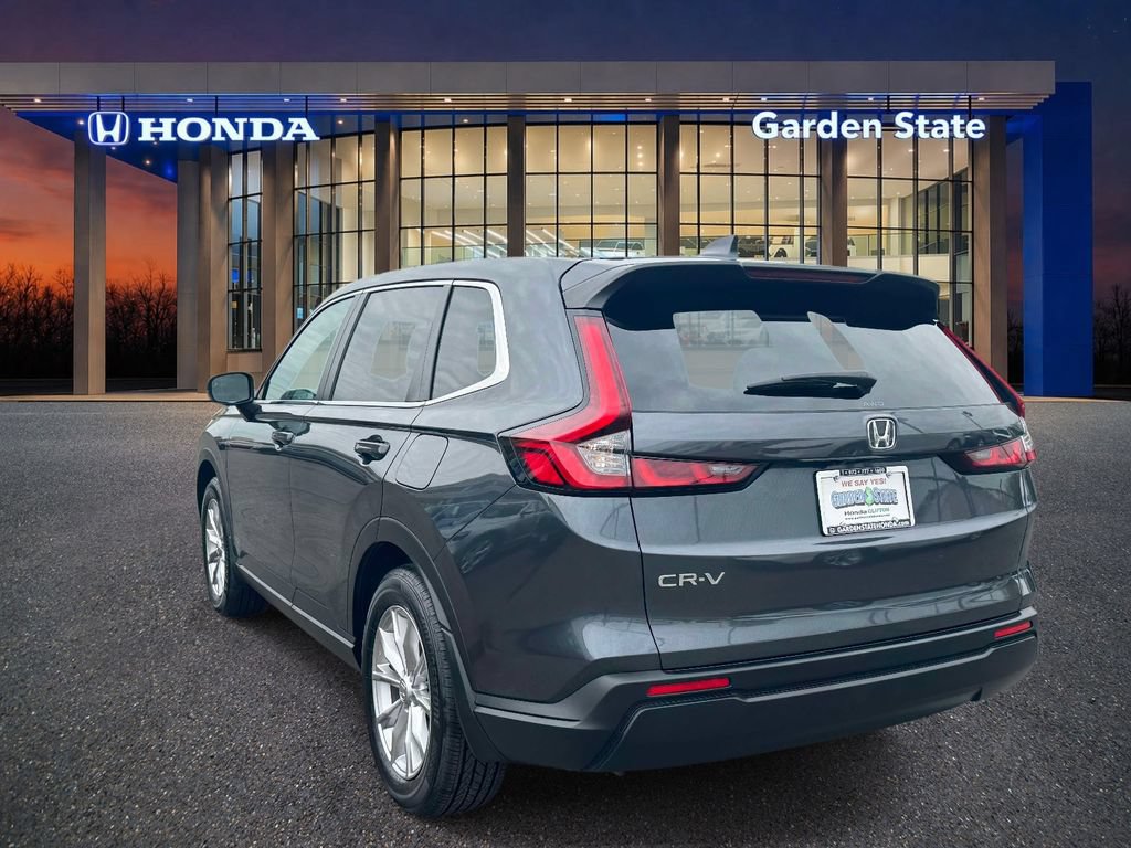 Used 2024 Honda CR-V EX image 3