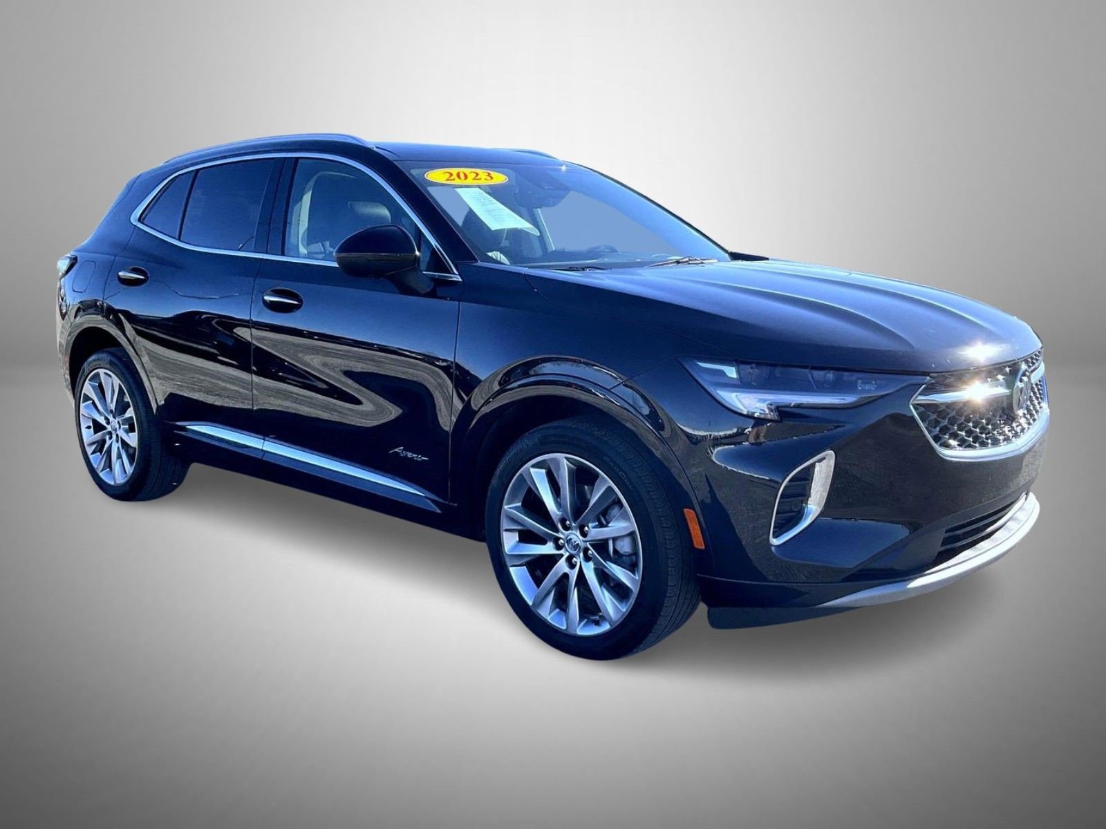 Certified 2023 Buick Envision Avenir image 3