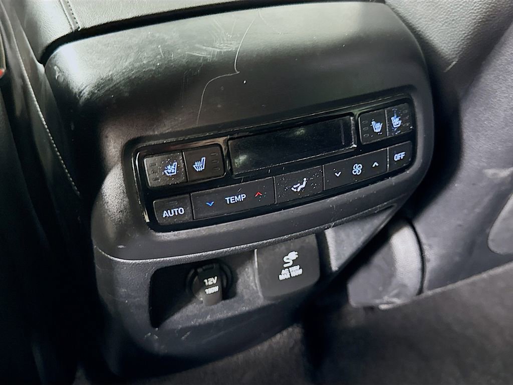 Used 2024 Hyundai Palisade Limited image 32