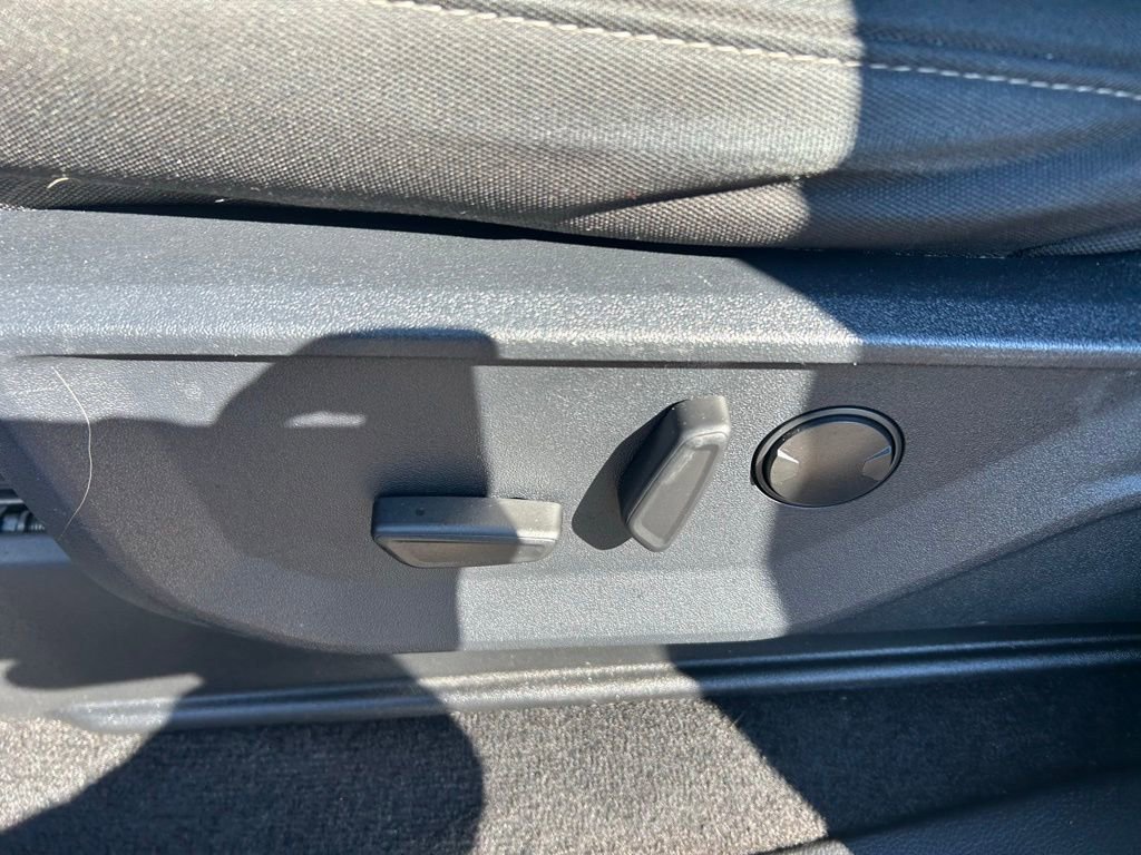 Certified 2023 Ford F150 XLT w/ Equipment Group 302A High image 18