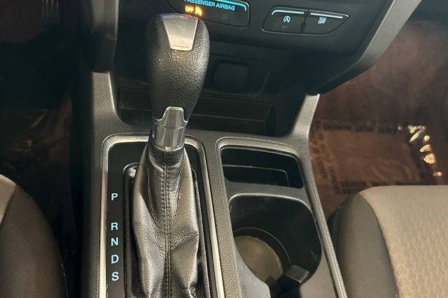 Used 2017 Ford Escape SE image 25