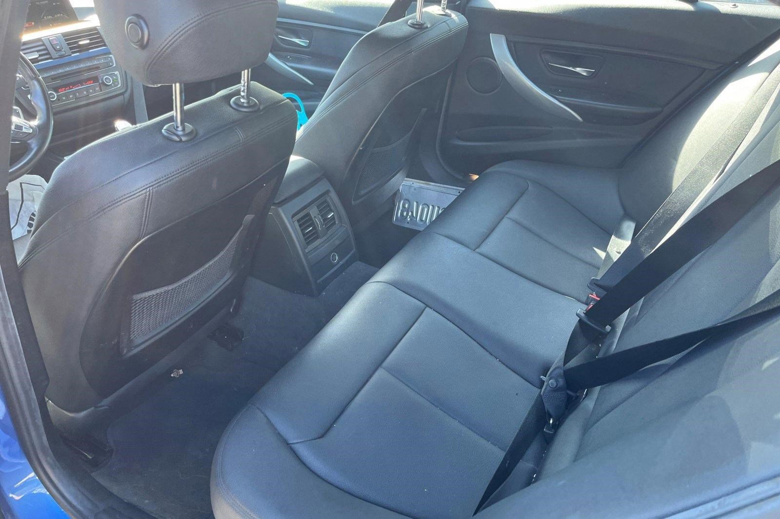 Used 2015 BMW 328d Sedan RWD image 7