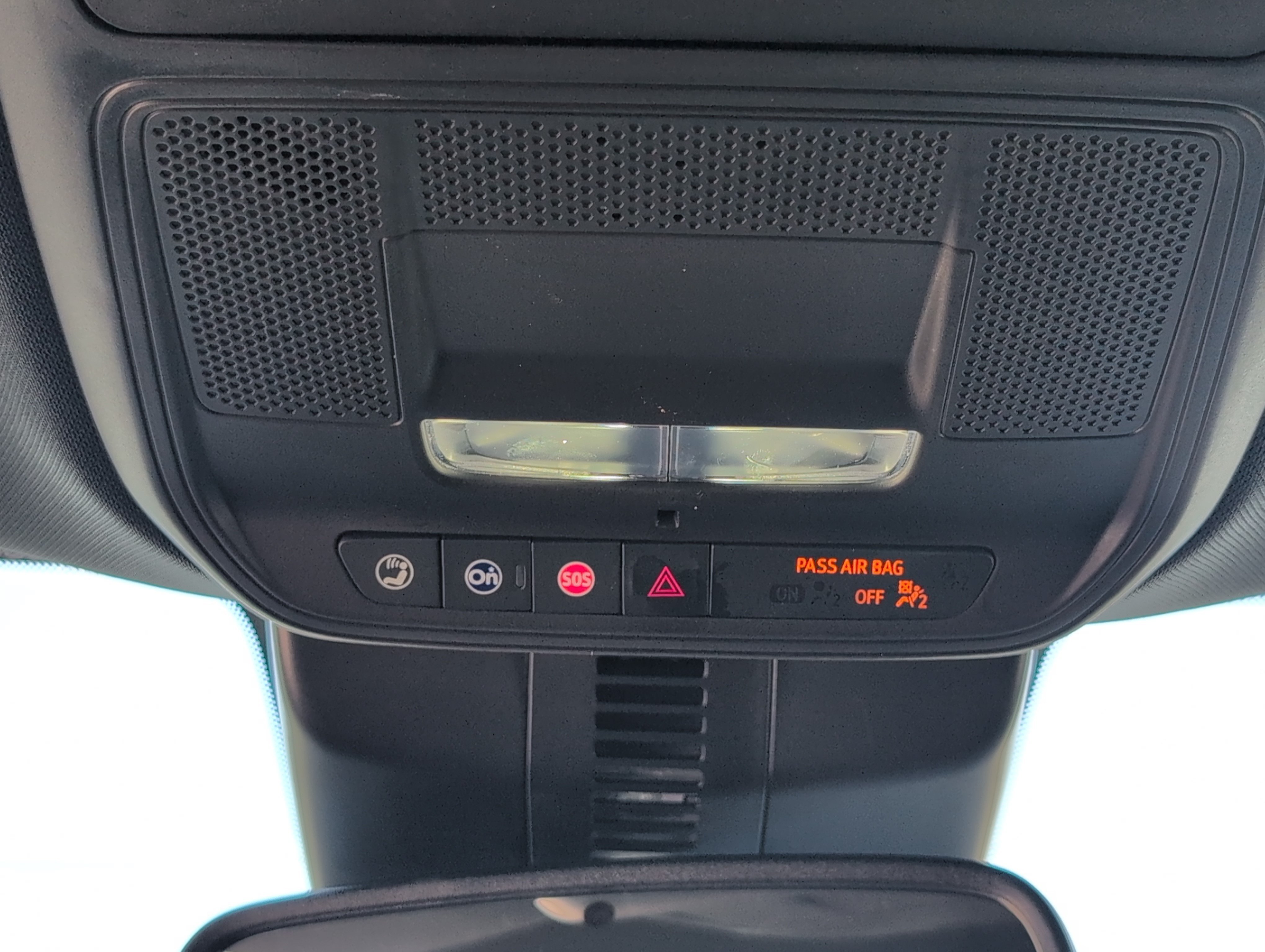 Used 2025 Buick Enclave Sport Touring FWD image 17