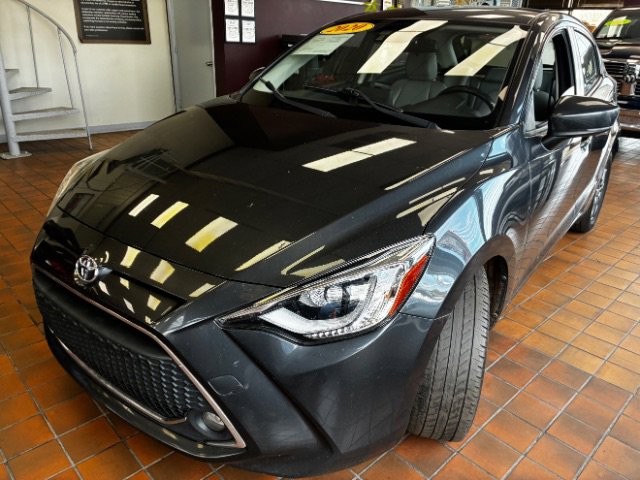 Used 2020 Toyota Yaris XLE image 69
