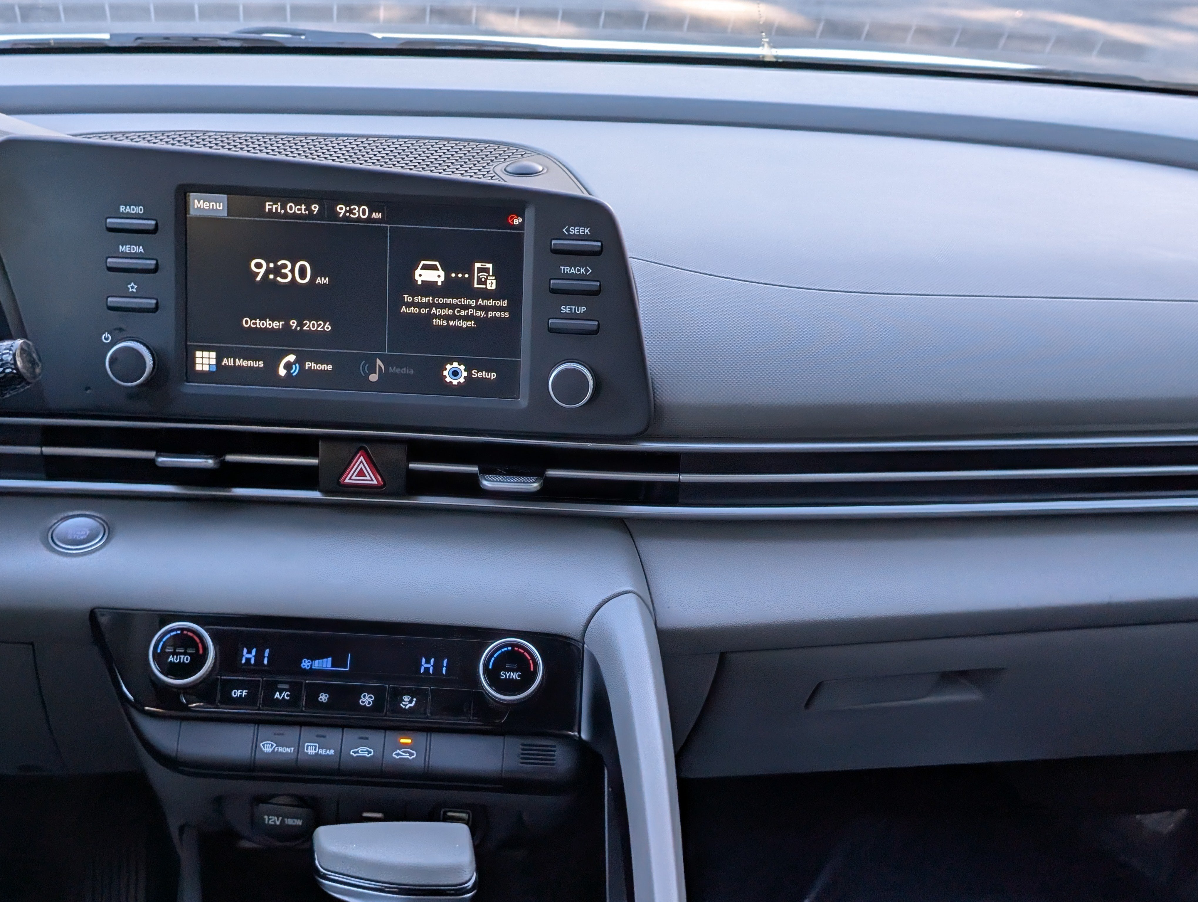 Used 2023 Hyundai Elantra SEL FWD image 16