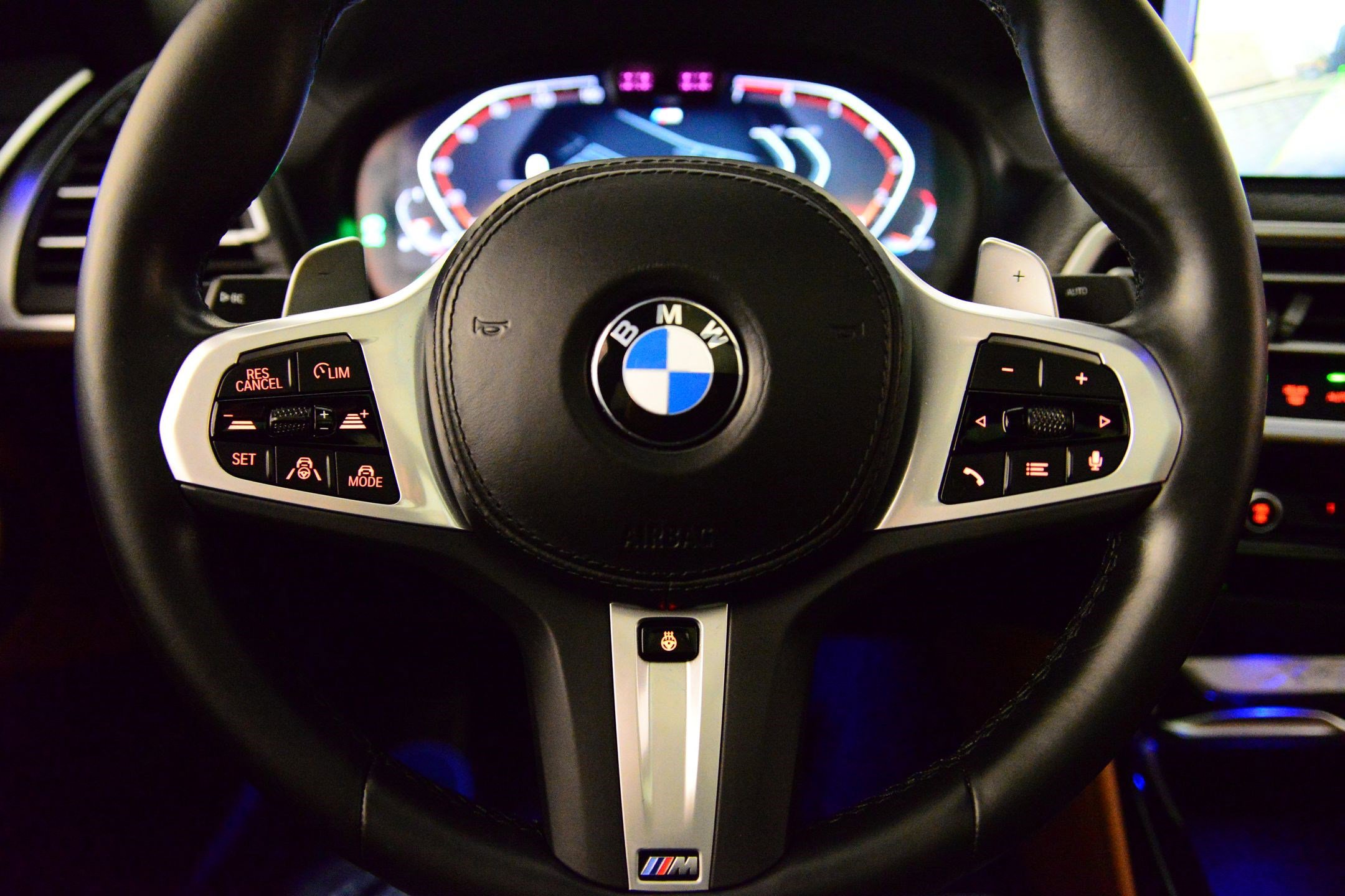 Used 2024 BMW X4 xDrive30i w/ Premium Package image 13